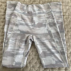 Alphalete Surface Pocket Legging